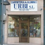 Fachada de la tienda.